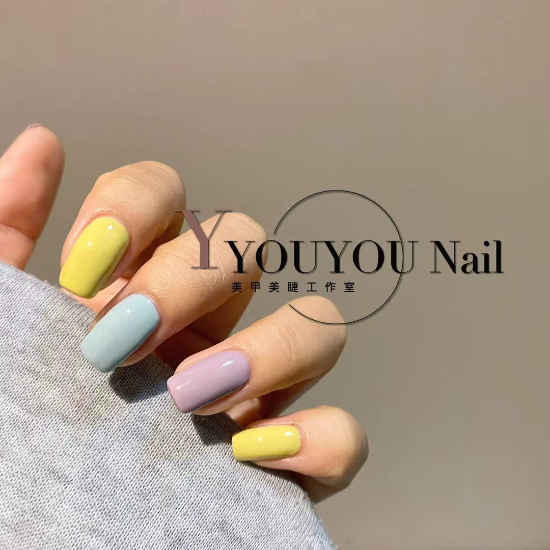 美甲 Youyou Nail 夏日甜美亮片法式甲