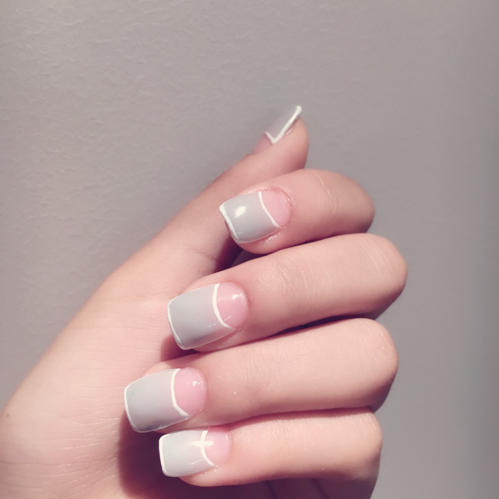 美甲- 显手白(日韩反法式)