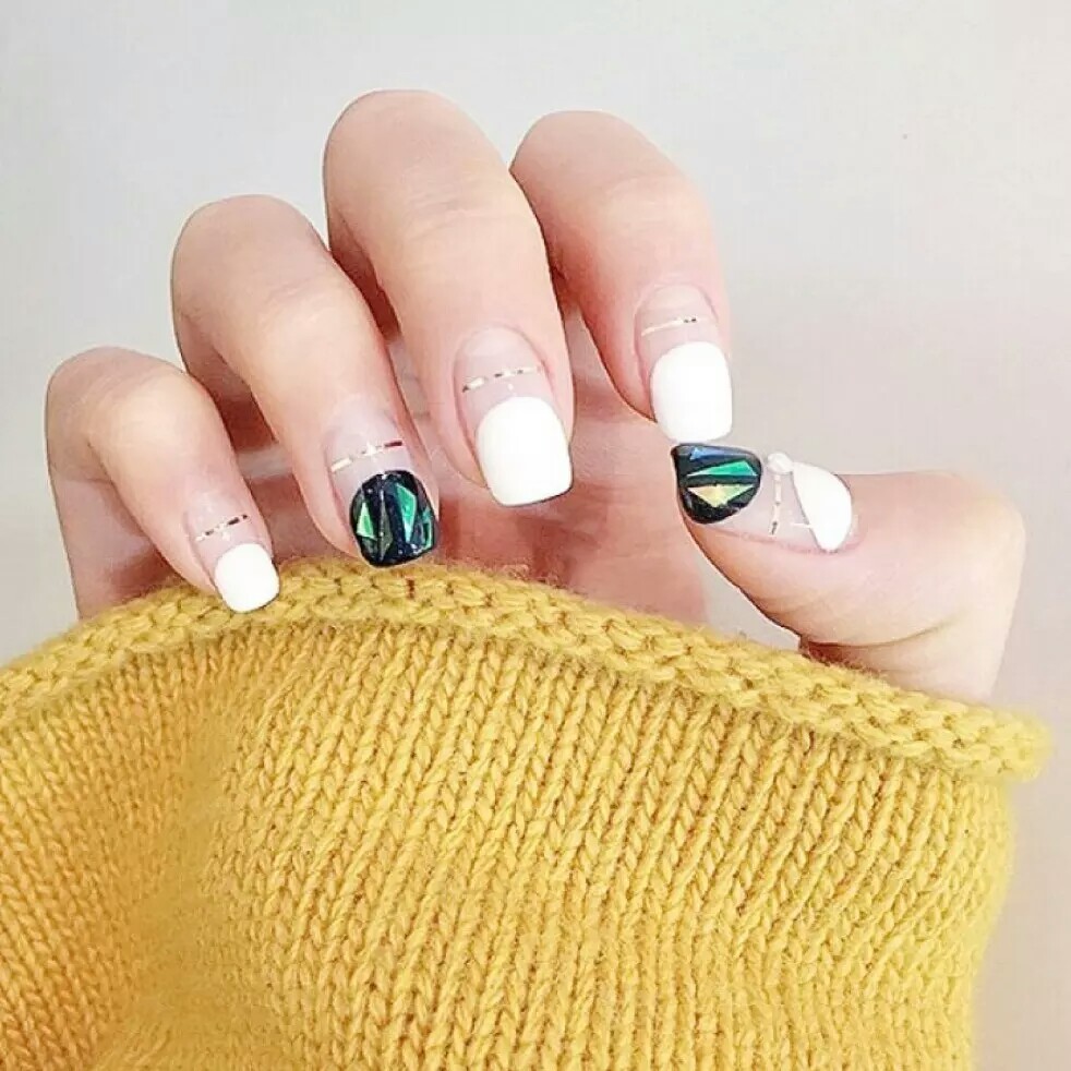 美甲- 半圆法式 玻璃甲