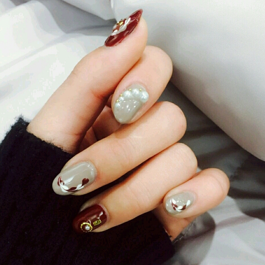 美甲- 新年超气质拉花冷色系款